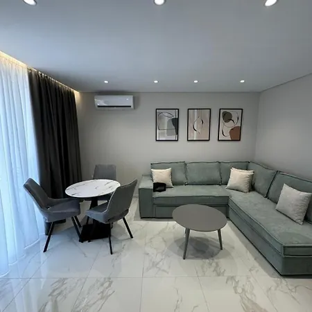 아파트 Luxurious Getaway *