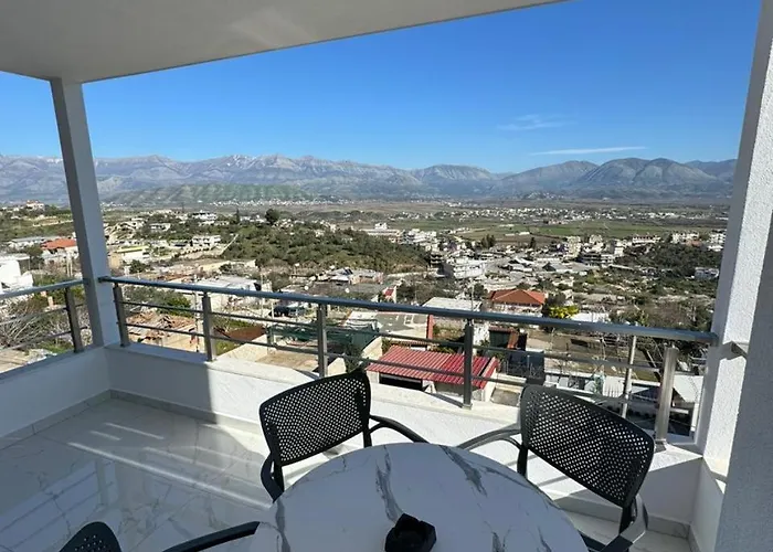 Luxurious Getaway Gjashtë